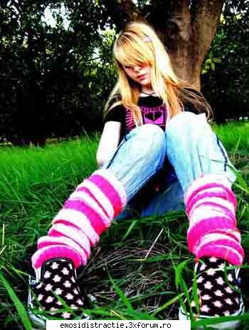 img 3 emo girls